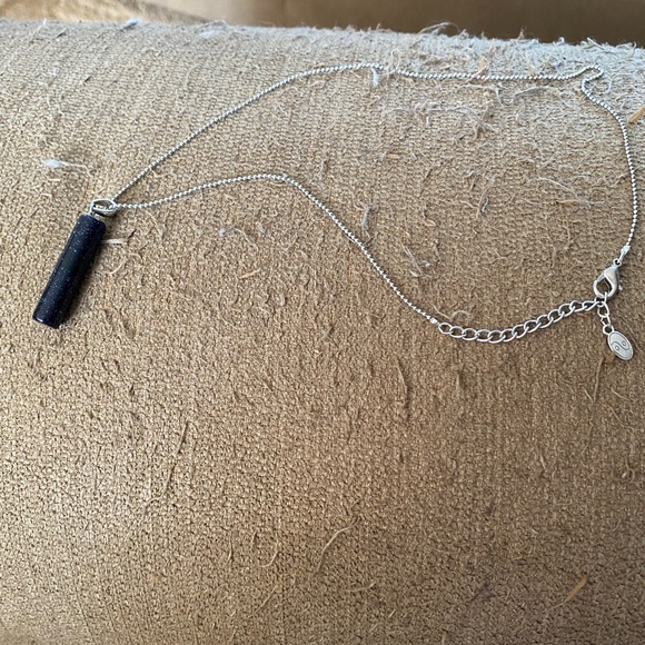 Jewelry - Sparkly black Stone cylinder pendant necklace